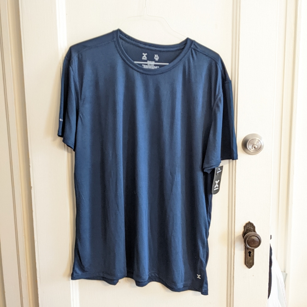 🌲Xersión Men's Crew Neck Size XL